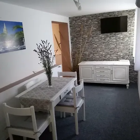 Apartman Tomic