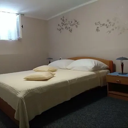Apartment Apartman Tomic