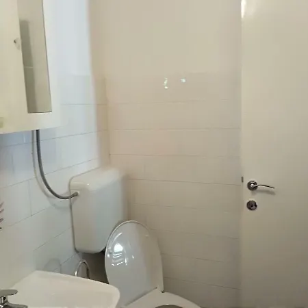 Apartman Tomic *